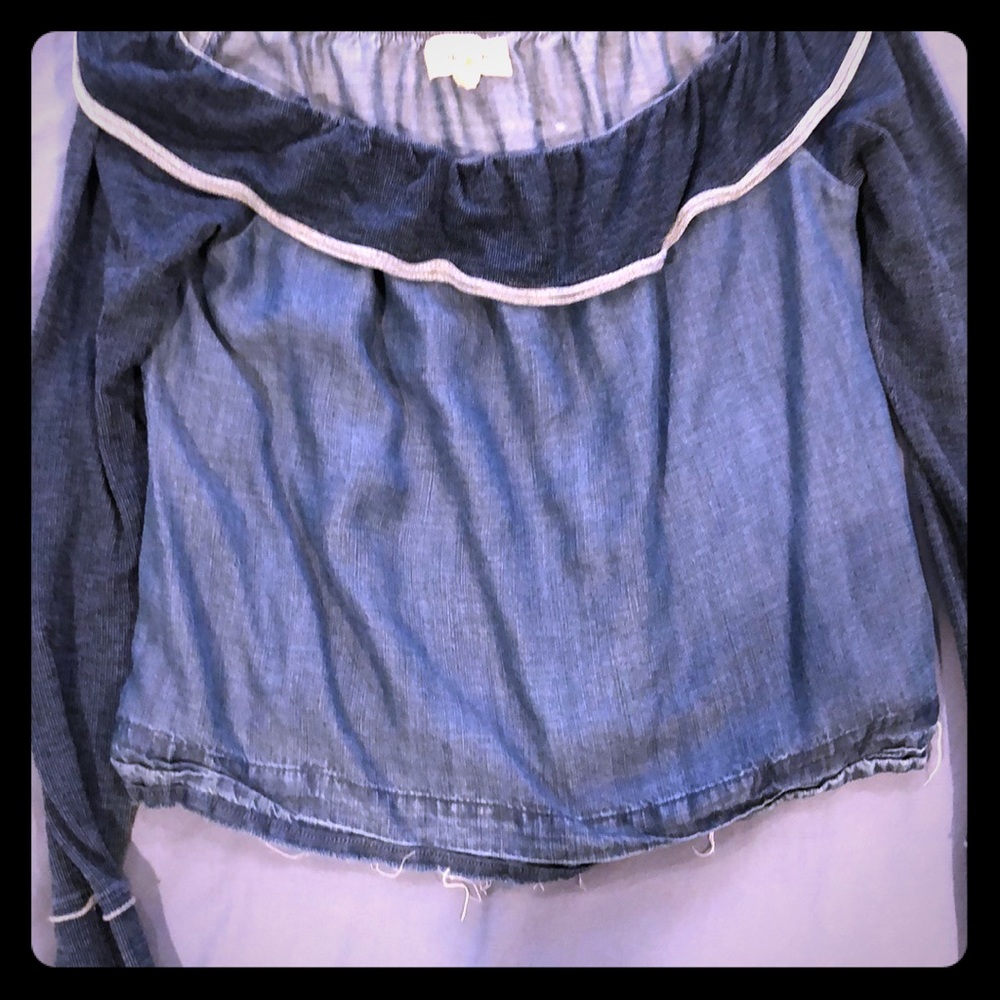 Cloth and stone top